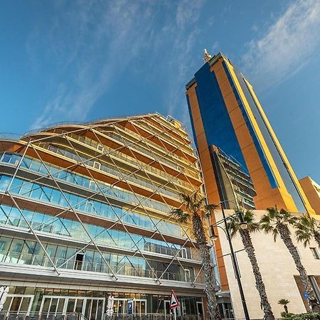 Splendid 2Br Apartment, Steps To St Georges Bay Saint Julian's Екстериор снимка
