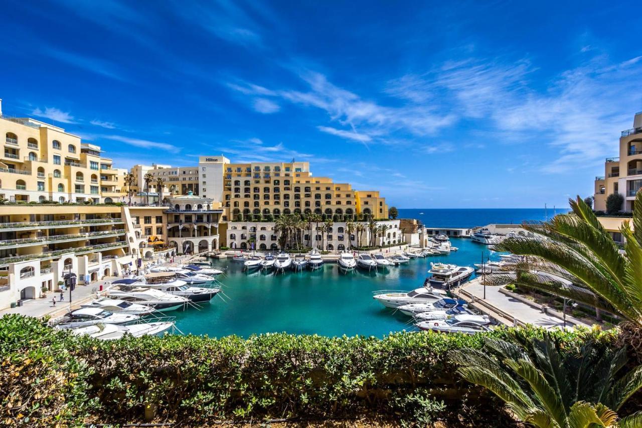 Splendid 2Br Apartment, Steps To St Georges Bay Saint Julian's Екстериор снимка