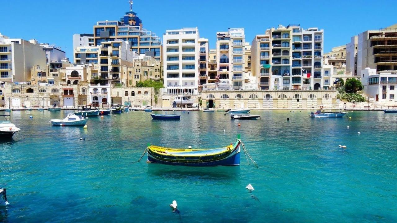 Splendid 2Br Apartment, Steps To St Georges Bay Saint Julian's Екстериор снимка